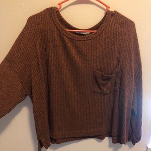 Soft Lush Heather Pocket Top